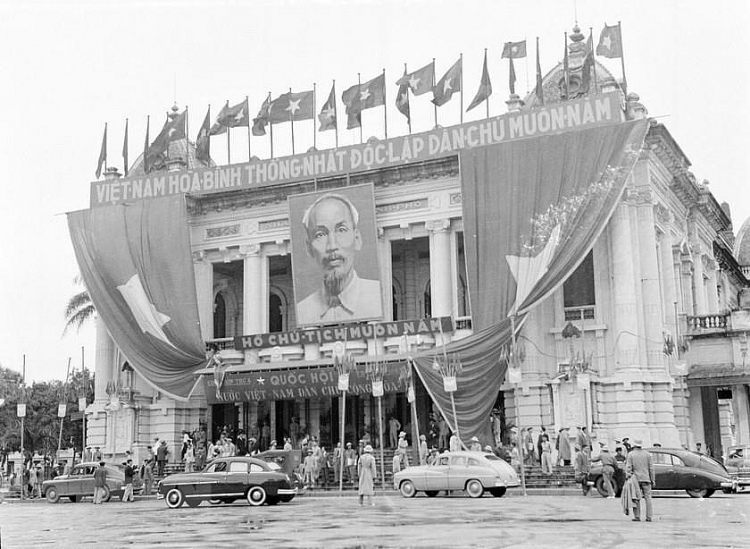 Ảnh: 75 năm Ngày Tổng Tuyển cử đầu tiên bầu Quốc hội Việt Nam Ảnh: 75 năm Ngày Tổng Tuyển cử đầu tiên bầu Quốc hội Việt Nam