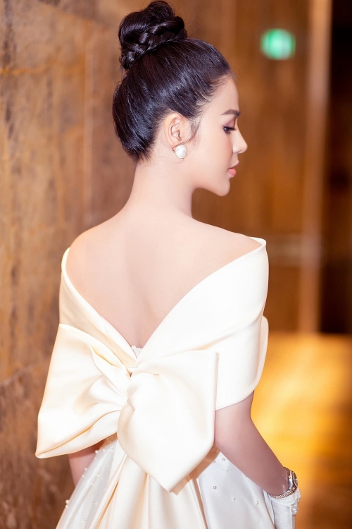 Lương Thu Trang - Nữ diễn viên thủ vai Minh trong 'Hướng dương ngược nắng' là ai?