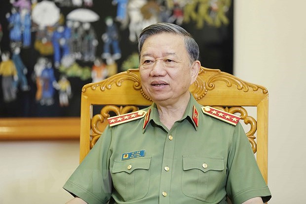 Dai tuong To Lam: Trong dan, gan dan, luc dan can, dan kho, co cong an hinh anh 1