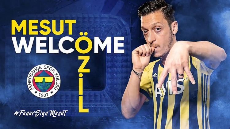 Gia nhập Fenerbahce, Ozil trải lòng đẫm nước mắt về Arsenal Gia nhập Fenerbahce, Ozil trải lòng đẫm nước mắt về Arsenal
