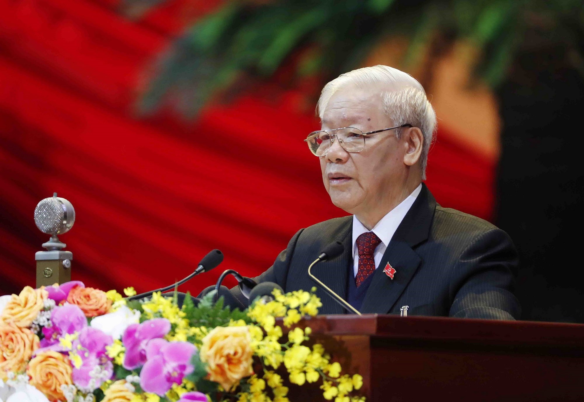 Khai mac DH Dang XIII: Day manh toan dien, dong bo cong cuoc doi moi hinh anh 2