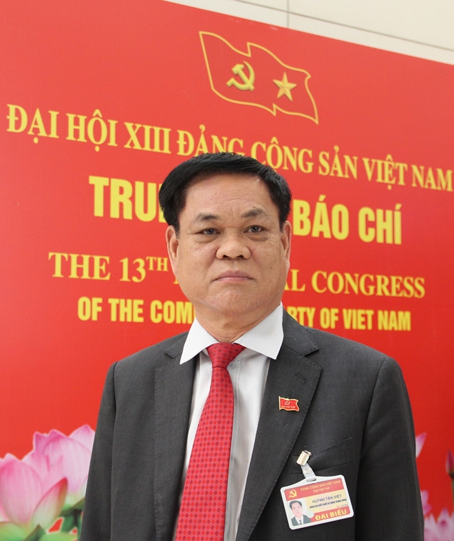 A Việt