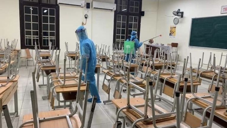 Các trường học ở Hà Nội chuẩn bị đón học sinh trở lại trường (ảnh minh hoạ)