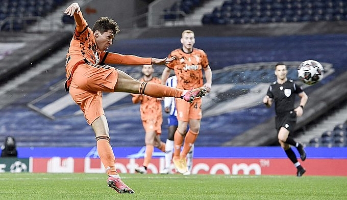 Kết quả vòng 1/8 Cúp C1 ngày 18/2: Ronaldo tịt ngòi, Haaland bừng sáng