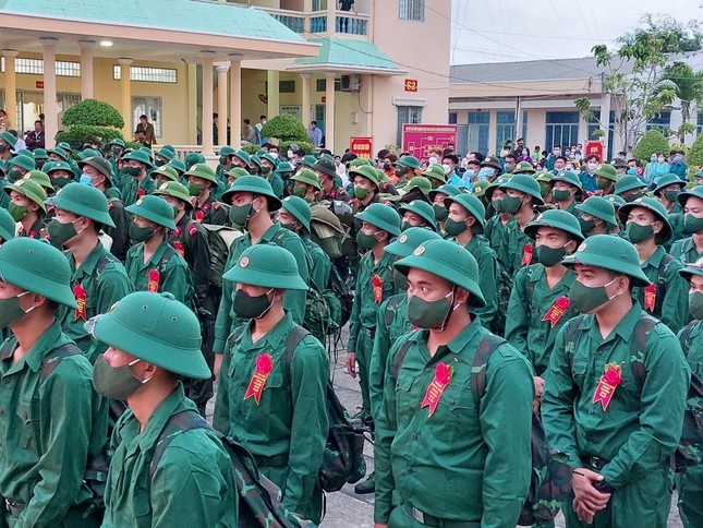 Các tỉnh thành trên cả nước rộn ràng Ngày hội tòng quân
