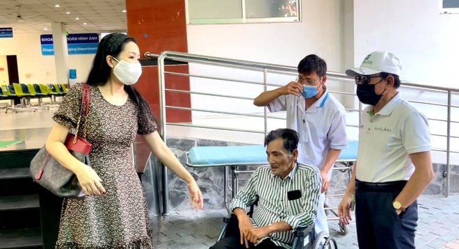 Diễn viên Thương Tín xin xuất viện sớm