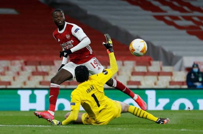 Kết quả bóng đá tứ kết Europa League (9/4): MU đặt một chân vào bán kết, Arsenal lâm nguy