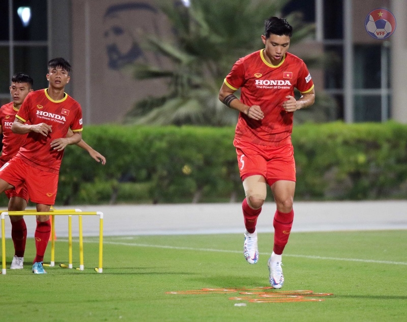 Vòng loại World Cup 2022: Đoàn Văn Hậu sẵn sàng đấu với Indonesia