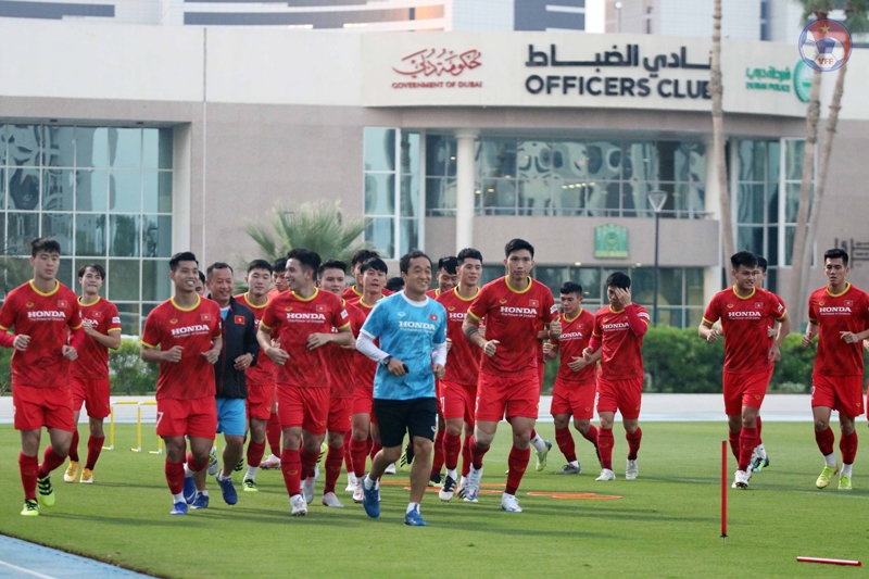 Việt Nam vs Indonesia (vòng loại World Cup): Tấn Trường nói gì trước cơ hội thay thế Văn Lâm?
