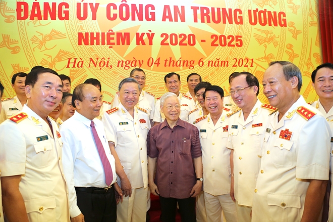 Công bố quyết định của Bộ Chính trị chỉ định nhân sự Đảng ủy công an Trung ương