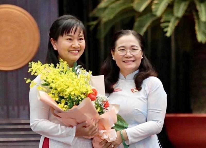 Chân dung Chủ tịch, Phó Chủ tịch HĐND TP.HCM khóa X Chân dung Chủ tịch, Phó Chủ tịch HĐND TP.HCM khóa X