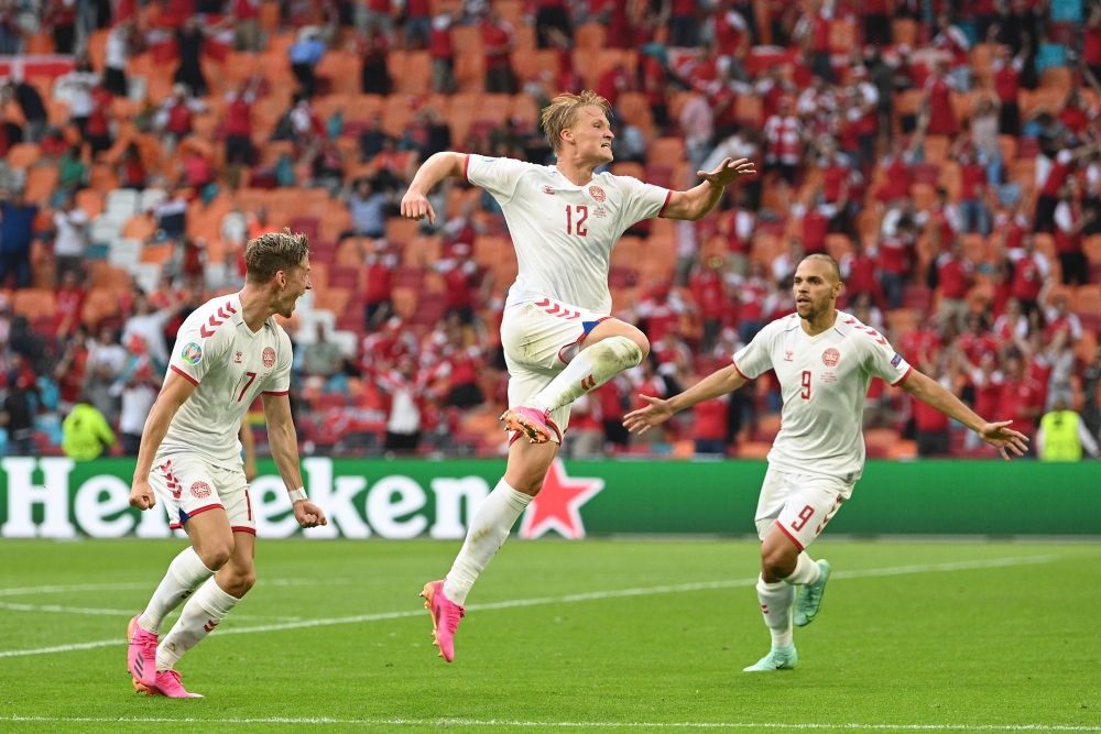 Đan Mạch và Italia sẽ gặp đội nào ở vòng tứ kết EURO 2021?