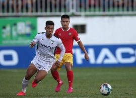 Nhận định kết quả bóng đá V-League vòng 9: Sài Gòn bị đe dọa ngôi vị số 1