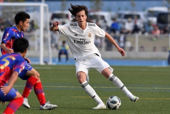 Tin chuyển nhượng Ngoại hạng Anh (NHA): MU chiêu mộ 3 tân binh đến từ Real và Barca