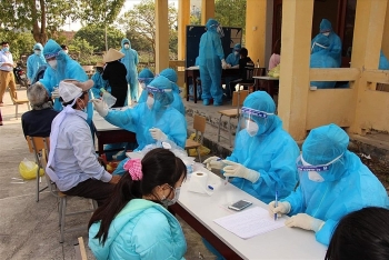 Chìa khoá để Việt Nam kiểm soát Covid-19 là sự Đồng lòng và Tin tưởng