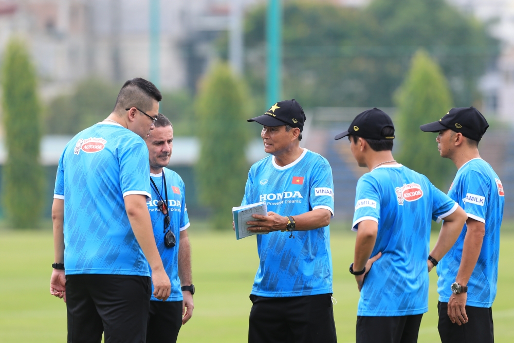 Tuyển nữ Việt Nam hứng khởi chuẩn bị chinh phục vé dự World Cup