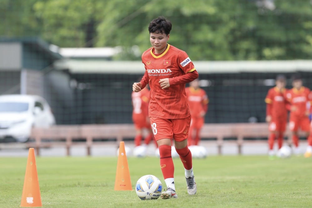 Tuyển nữ Việt Nam hứng khởi chuẩn bị chinh phục vé dự World Cup