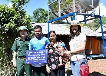 Quảng Trị: Bộ đội Biên phòng trao tặng công trình nước sạch cho người dân biên giới