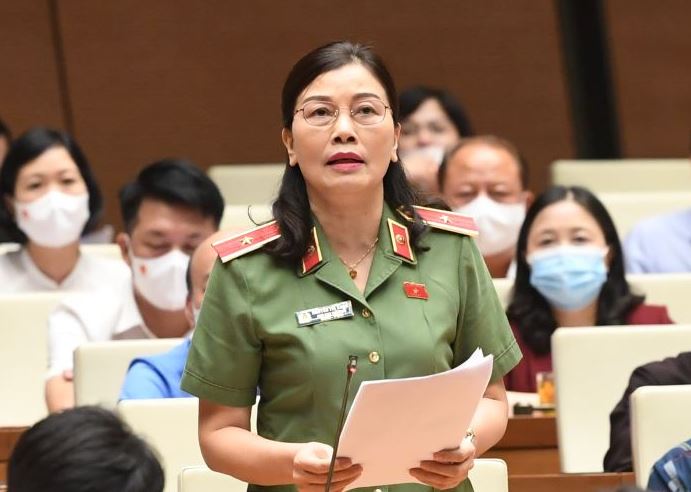 Quốc hội thảo luận các giải pháp thực hiện kế hoạch phát triển kinh tế - xã hội và chống dịch COVID-19