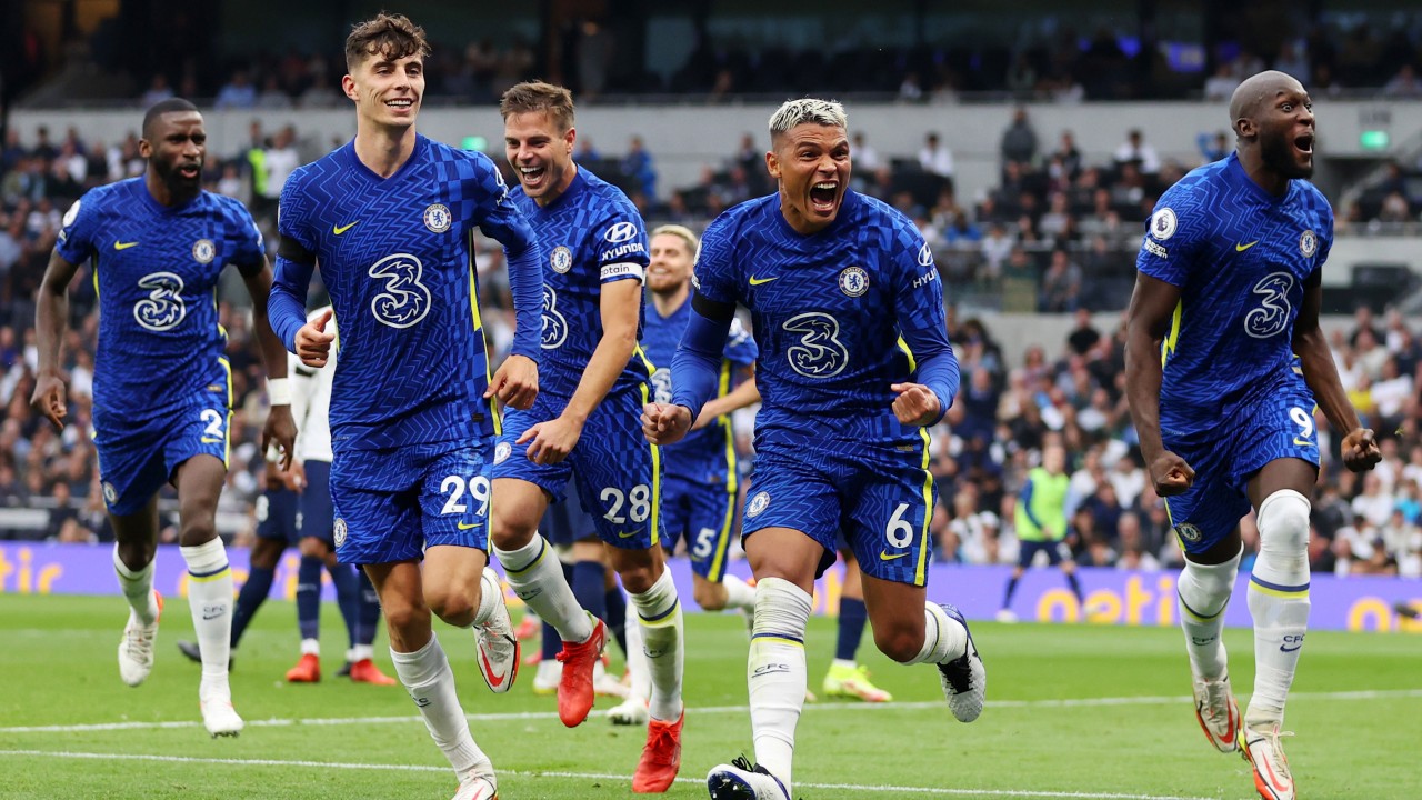 Kết quả, bảng xếp hạng Ngoại hạng Anh 2021/22: Thắng nhọc West Ham, MU xếp thứ mấy?