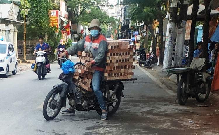 Đổi xe máy cũ lấy xe mới: Khó làm vì tiền ít