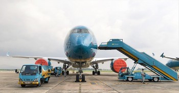 Thêm nhiều tỉnh đồng ý mở lại đường hàng không
