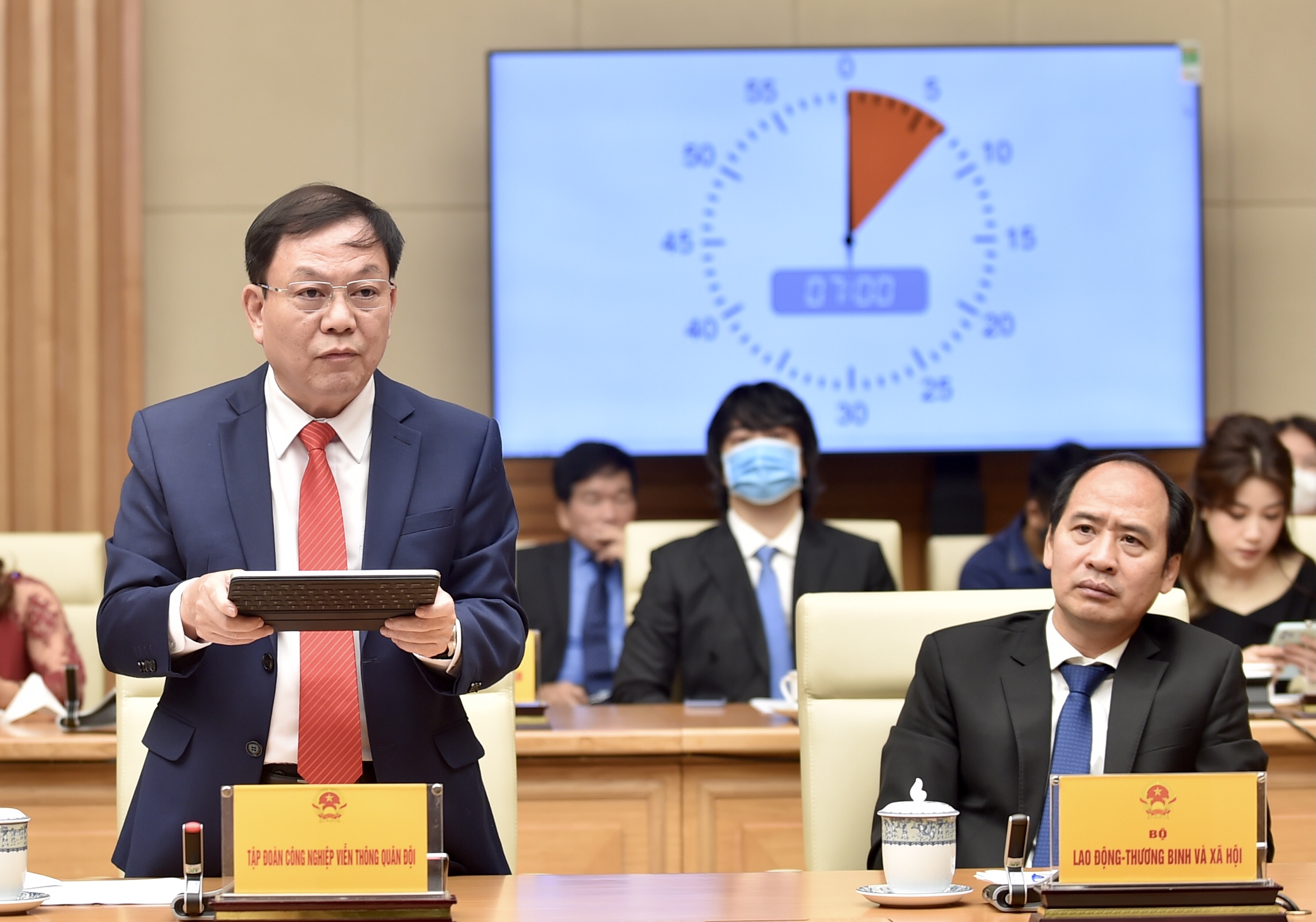Thủ tướng Phạm Minh Chính gặp mặt doanh nhân nhân Ngày Doanh nhân Việt Nam