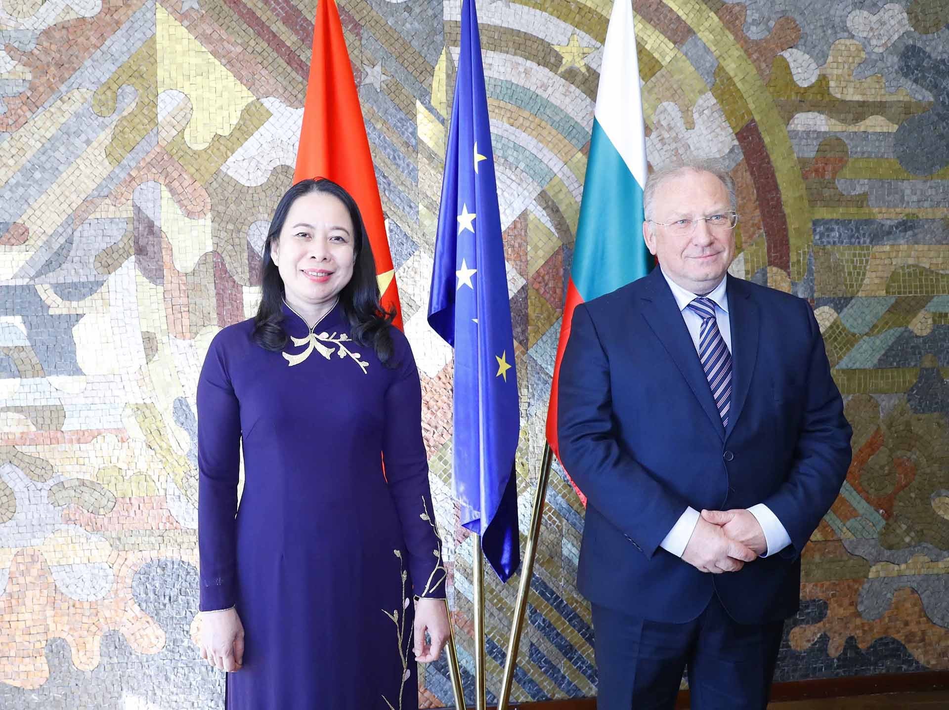 Phó Chủ tịch nước Võ Thị Ánh Xuân hội kiến Quyền Thủ tướng Bulgaria Stefan Yanev