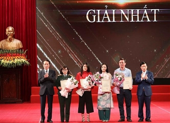 Vinh danh nhiều tập thể, cá nhân đoạt Giải Báo chí về chủ đề 