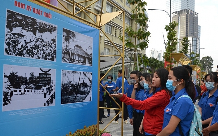 Khai mạc triển lãm kỷ niệm 80 năm Ngày Nam Kỳ khởi nghĩa