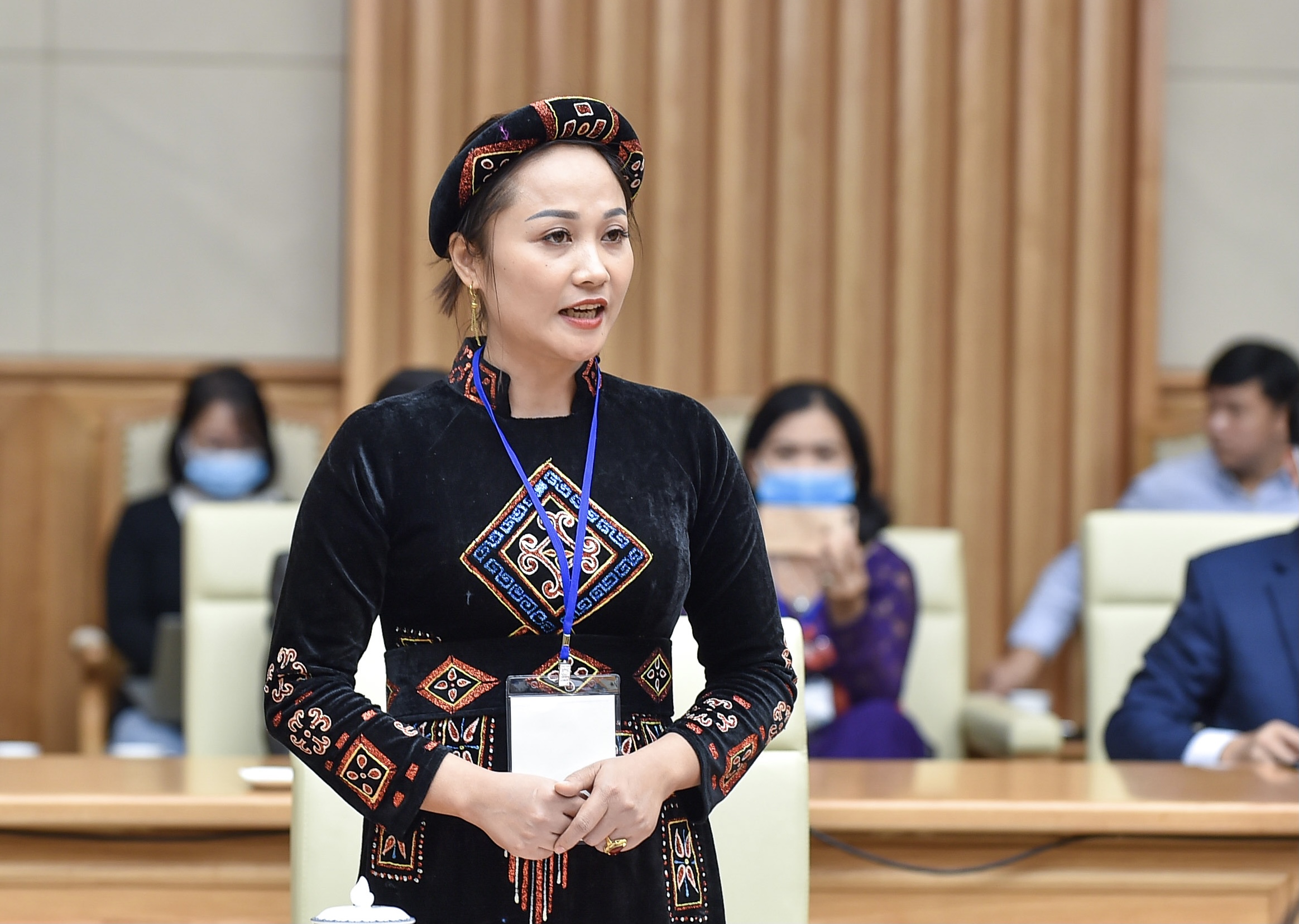 Thủ tướng gặp mặt đại diện nhà giáo, cán bộ quản lý giáo dục tiêu biểu nhân Ngày 20/11