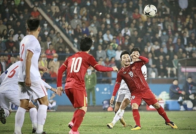 ĐT Việt Nam 2-2 U22 Việt Nam: Quang Hải lập siêu phẩm, Hữu Thắng khiến đàn anh 'ôm hận'