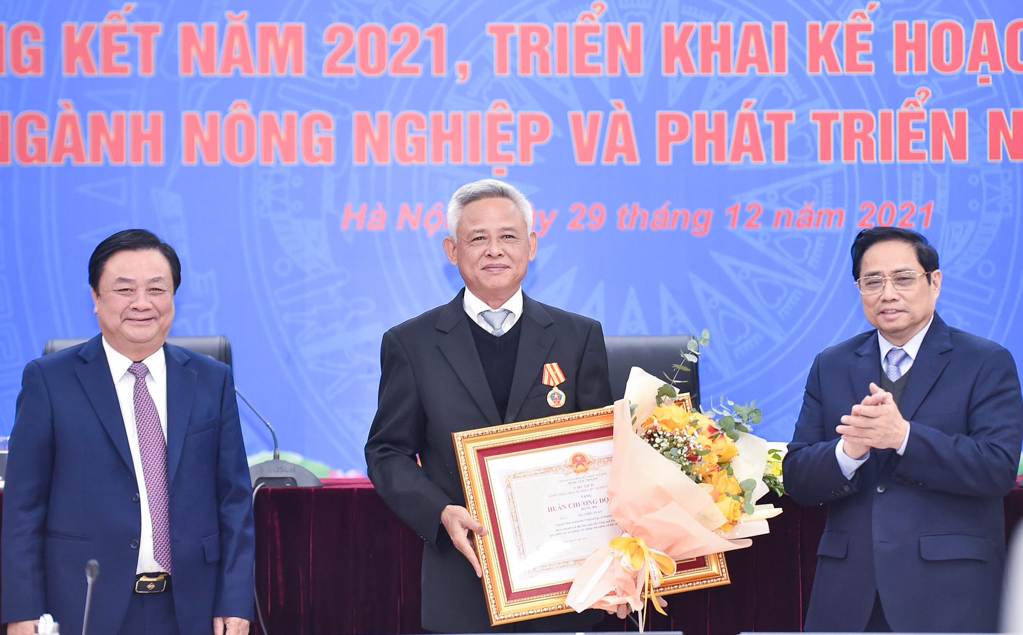Ngành nông nghiệp cần thúc đẩy xuất khẩu chính ngạch; đời sống vật chất, tinh thần của người nông dân phải tốt hơn