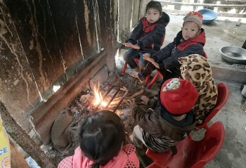 Lào Cai: Nhịp sống trong sương mù của người dân vùng cao biên giới