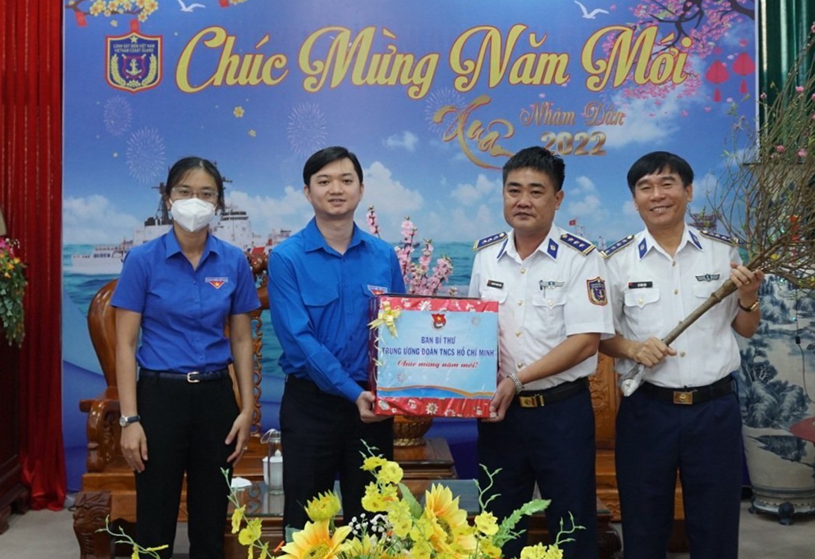 Nghĩa tình biên giới, hải đảo dịp Tết Nhâm Dần