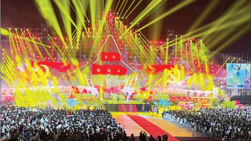 Tăng cường gắn kết chiến lược Việt Nam - Lào