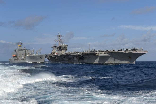 Tàu sân bay USS Theodore Roosevelt của Hải quân Mỹ hoạt động ở Biển Đông hôm 10.2 DVIDS