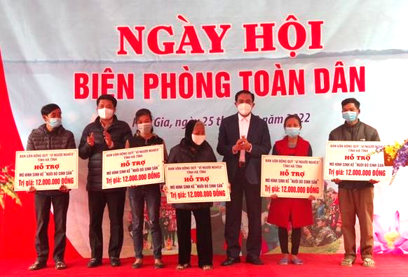 Ngày hội của người dân trên biên cương Tổ quốc