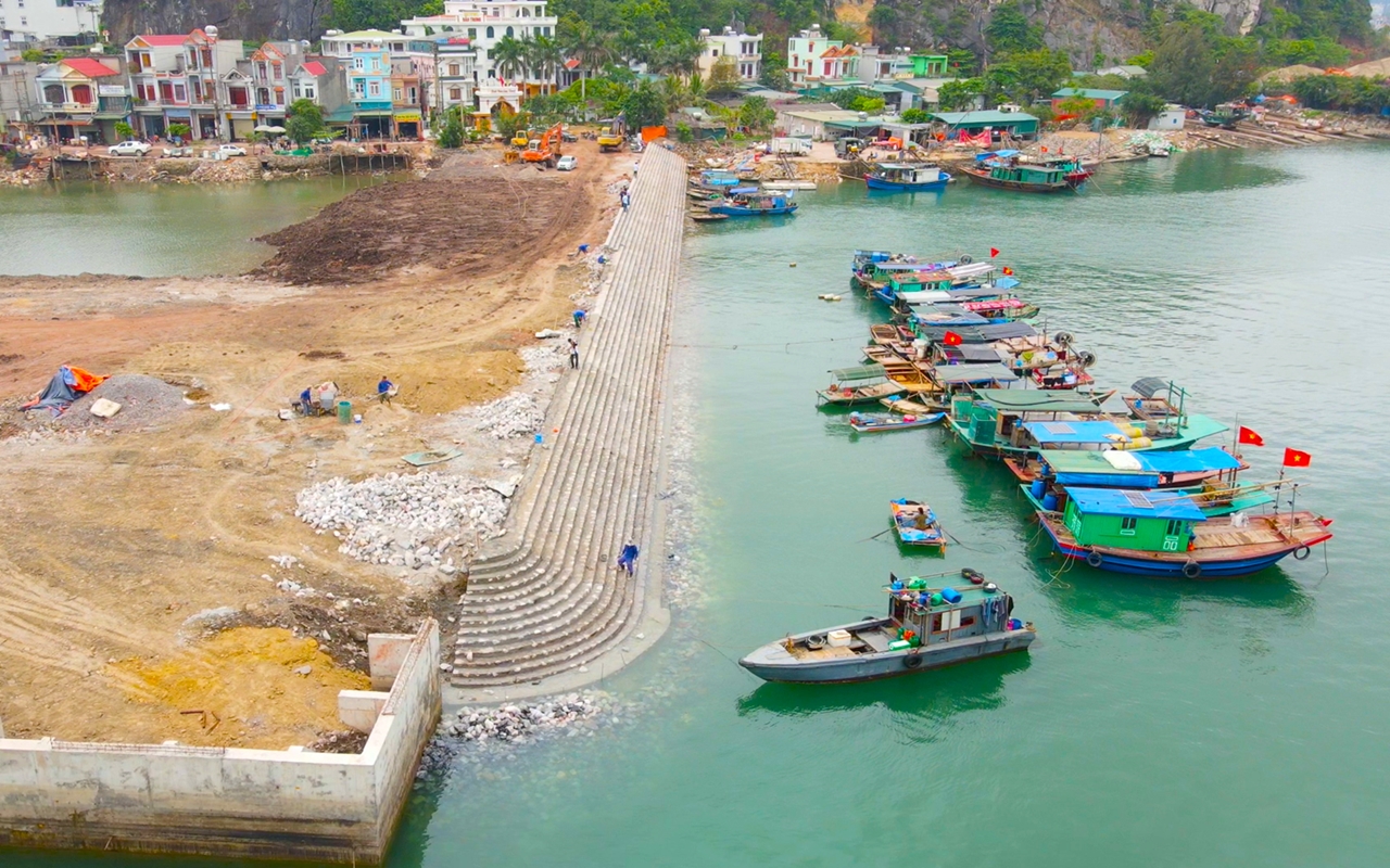 Quan tâm, đầu tư các khu neo đậu, tránh trú bão cho tàu thuyền