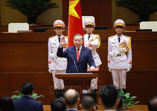 Điện, thư và thông điệp chúc mừng các đồng chí Lãnh đạo chủ chốt Điện, thư và thông điệp chúc mừng các đồng chí Lãnh đạo chủ chốt