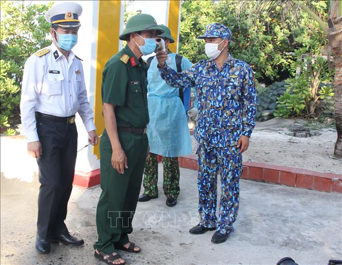 Đảm bảo phòng, chống dịch COVID-19 trên quần đảo Trường Sa Chú thích ảnh