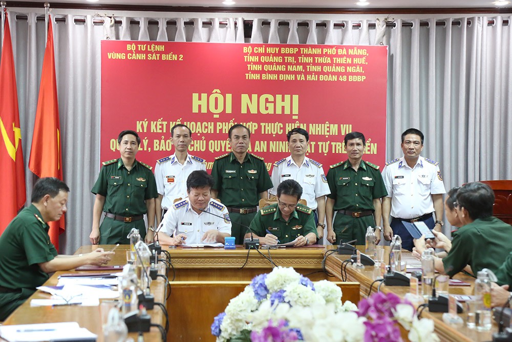 Ký kết quản lý, bảo vệ chủ quyền và an ninh trật tự trên biển