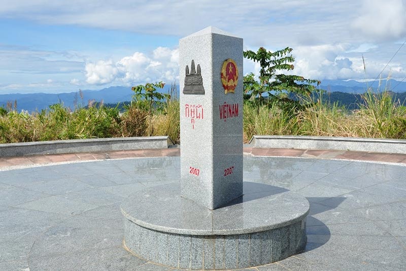 1824 dong duong