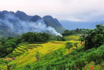 Bình yên nơi bản làng biên giới xứ Thanh