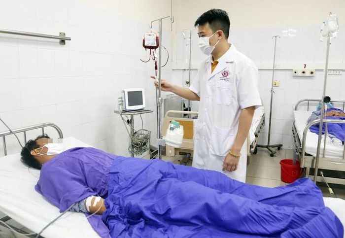 Tình hình sức khoẻ mới nhất của ngư dân bị cá mập cắn ở vùng biển đảo Bạch Long Vỹ