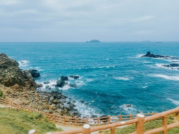 nhon ly tu lang chai ngheo den thien duong bien dao