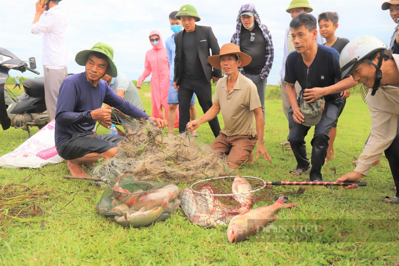 Đặc sắc Lễ hội cầu ngư - bơi trải tại Sầm Sơn