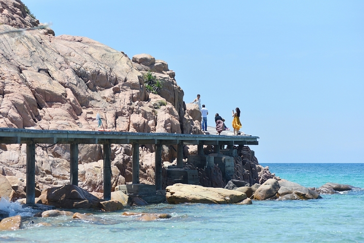 Hòn Khô - điểm đến không thể bỏ lỡ ở Quy Nhơn Hòn Khô - điểm đến không thể bỏ lỡ ở Quy Nhơn