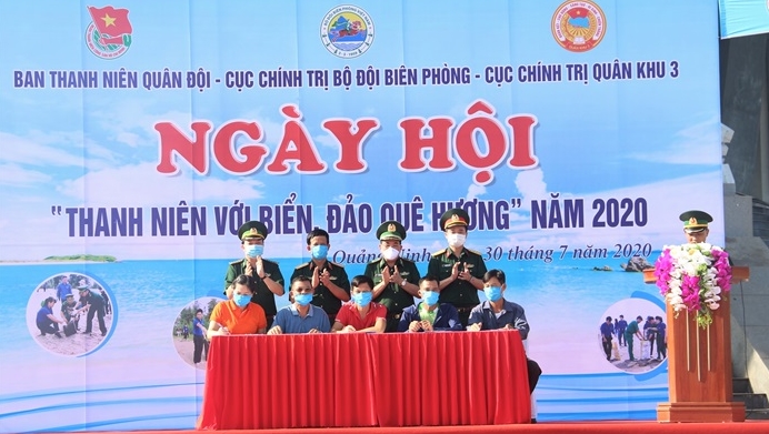 Sôi nổi ngày hội “Thanh niên với biển, đảo quê hương” năm 2020