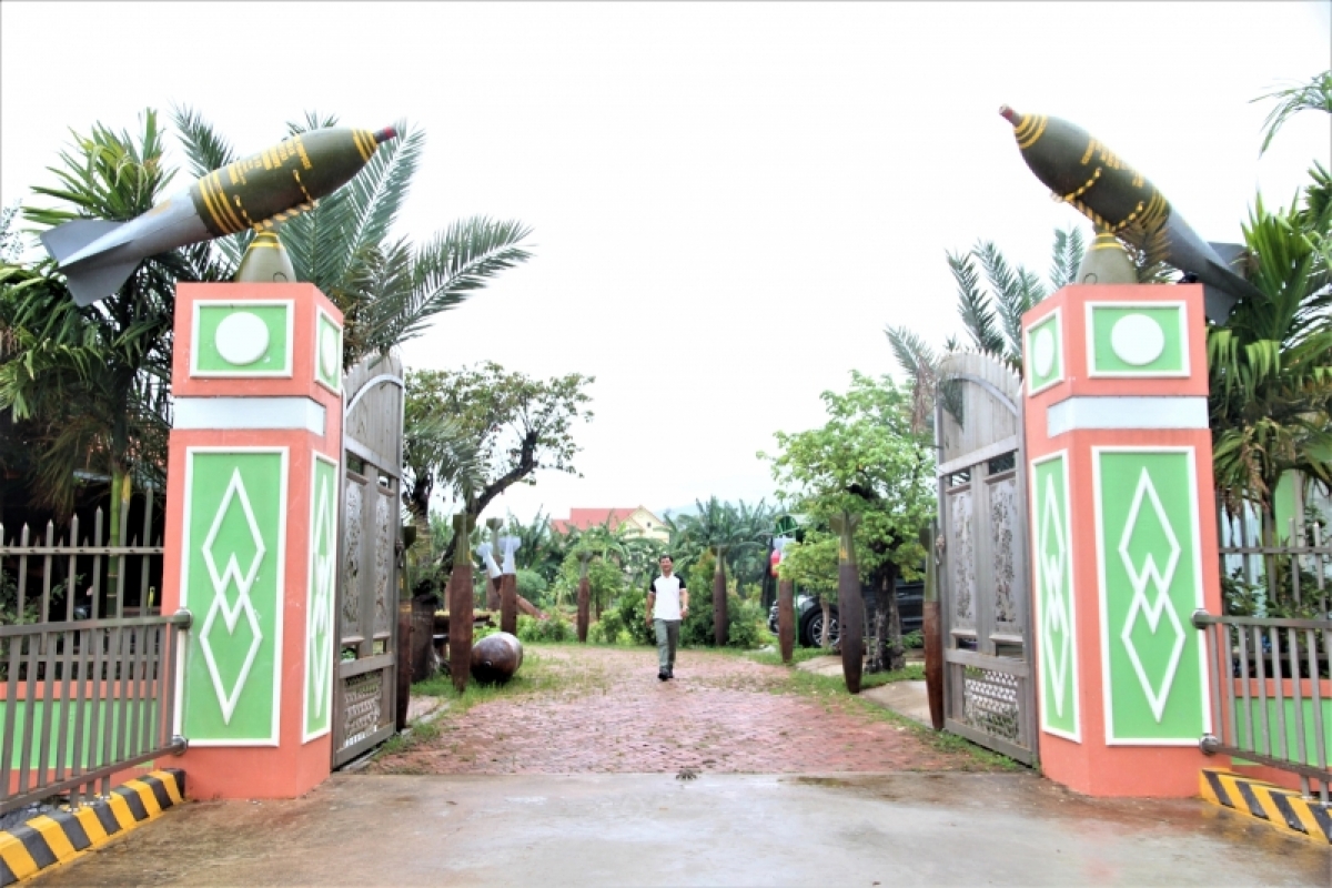 thong diep hoa binh trong khu vuon ky vat chien tranh hinh anh 3